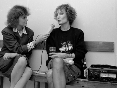 Diana Weijers en Liesbeth List.. Foto Ed van Alem